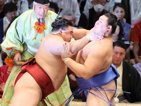 照ノ富士まさかの連敗で賜杯の行方は優勝決定戦へ！初V目指す隆の勝は大の里に勝って12勝目