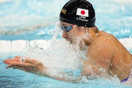 日本競泳最年長出場の33歳・鈴木聡美が準決勝へ　8年ぶり夢舞台楽しむ「余力？まだあります」