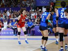 【バレー女子】日本が第2セット落とす　セットカウント1ー1に　世界4位ポーランドと死闘