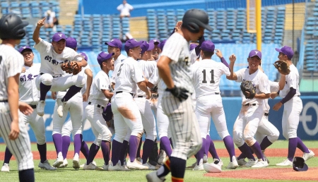 帝京　4失策など守備乱れ13年ぶりの甲子園逃す　最強打線らしさ全開も金田優哉監督「ミスが多すぎた」