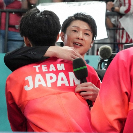 内村航平さん　体操ニッポン大逆転金に大興奮「僕も優勝した気持ちになった。僕も獲った気でいます」