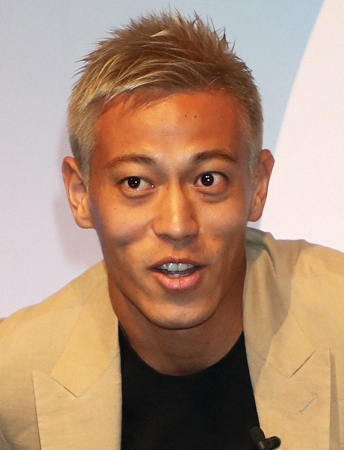 本田圭佑「やりたいことばっかやってない」　ひろゆき氏の質問に苦笑い「嫌なことも結構やってるんですよ」