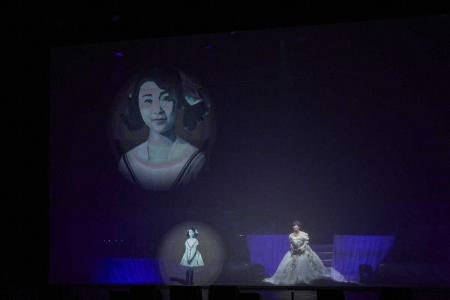 小林幸子　10歳“AIさっちゃん”との共演に涙　「大好きな人に囲まれて幸せな60年間だったよ」