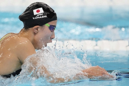 東京五輪2冠・大橋悠依が200M個人メドレーで準決勝へ「危ないかと思った」　五輪初出場の松本も突破