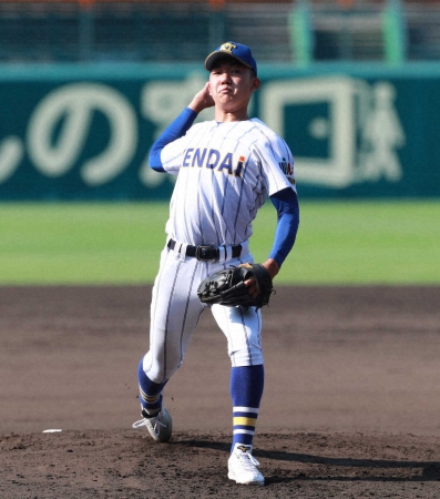 健大高崎は春夏連覇へ甲子園練習　「新1番」石垣は「佐藤がいなくても健大は強い」