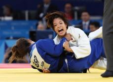 柔道混合団体　阿部詩が先鋒で勝利！女子52キロ級まさかの2回戦敗退から6日　一本勝ちで復活