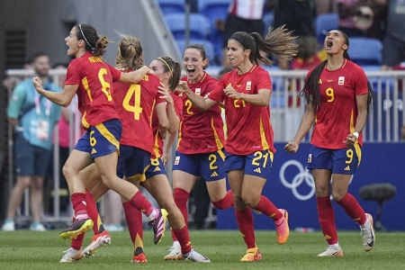 【サッカー女子】スペインが初の4強進出!コロンビアにあわや敗退危機も…終盤2点差追いつきPK戦制す