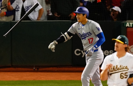 ドジャース大谷翔平「1番・DH」でスタメン　2戦連発の34号本塁打に期待　フラーティが移籍後初先発