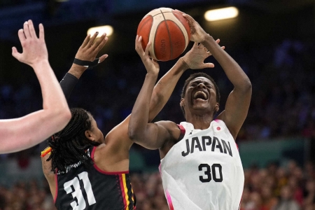 【バスケ女子】日本3連敗で終戦…ベルギーに大敗で1次L敗退、エブリン、宮崎、町田ら悔し涙