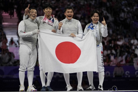 パリ五輪で3人の「松山さん」がメダリストに　バドミントン、ゴルフにフェンシングも続いた！