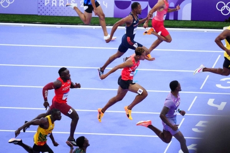 五輪の舞台で自己新！サニブラウン決勝進出ならずもネット深夜大興奮「レベル高すぎ」「惜しかったぁ」