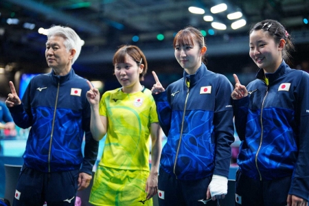 卓球女子　準々決勝進出！張本美和は鮮烈五輪デビュー「落ち着いてプレーすることができた」