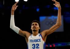 【バスケ男子】フランス2大会連続4強も…圧倒的なフリースローの差にネット疑問「さすがにもらいすぎ」
