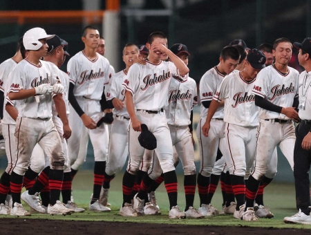 【甲子園】岐阜城北・中本陽大「夜の甲子園は投げやすかった」10回1死まで150球を熱投