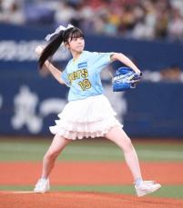 NMB48・坂下真心が阪神―広島戦で始球式「夢がかなってうれしい」　坂下の「推し」は今、好調な…