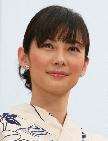 伊東美咲　シンガポールへの引っ越しを報告　40歳で“教育移住”したハワイから