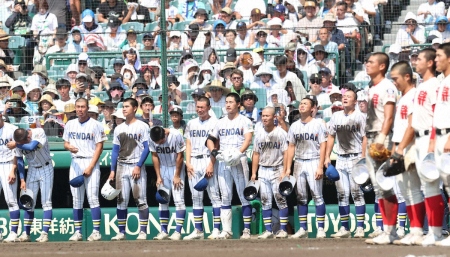 【甲子園】健大高崎・青柳監督「もう一歩、あと一歩及ばなかったのが悔しい」惜敗し春夏連覇ならず