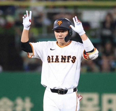 巨人・坂本勇人　通算457二塁打、1位・立浪和義まであと30　スタメン復帰後初打席で二塁打