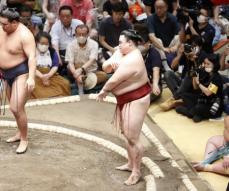 先場所準優勝の隆の勝が豊昇龍撃破！場所前の“出稽古すれ違い事件”が功を奏した？