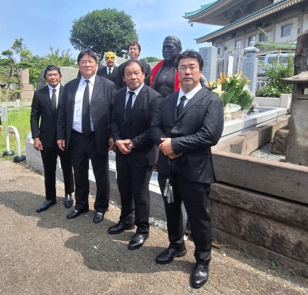 前田日明氏　師匠アントニオ猪木さん三回忌にしみじみ「“おまえらちっちゃいな”と怒られている気がした」