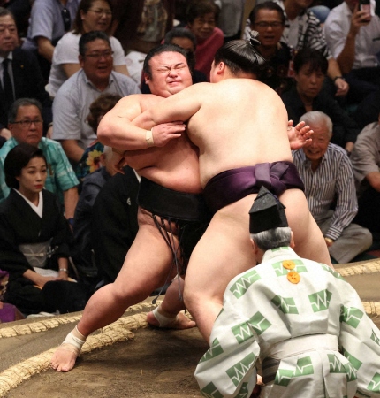 貴景勝が痛すぎる連敗…大関復帰へ早くも暗雲　2大関は勝利　琴桜は盤石連勝、豊昇龍は初白星