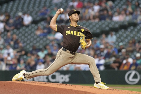 ダルビッシュ　野茂英雄に並ぶ日米通算201勝へ、勝利投手の権利得て降板　5回7安打2失点の粘投