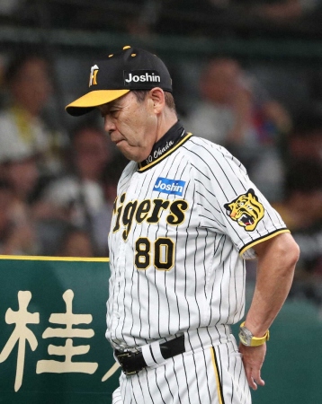 阪神・岡田監督　ゲラの決勝被弾に「初球やろ?　ボールから入ったらええやんか」