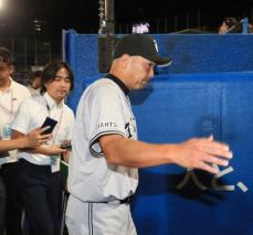 巨人・阿部監督「ピリッとしないから抹消する」と山崎伊織の再調整を明言