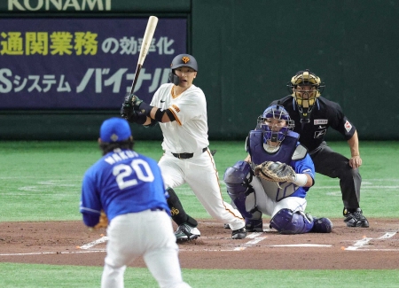 巨人・吉川尚輝「先に点がほしかった」坂本不在の試合で初回に先制適時打！粘って粘って9球目を中前へ