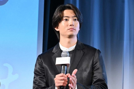 伊藤健太郎「こういうところで言うな！」共演者の“暴露”に大慌て…ドラマ配信直前プレミアで苦笑い