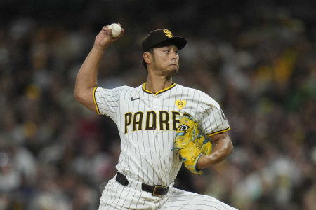 ダルビッシュ　5回まで2安打無失点　今季6勝目、日米通算202勝目へ安定感抜群の投球