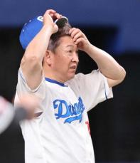 中日・立浪監督　「突然の」辞任表明にも、ファンは冷静!?「監督としては期待外れ」「フロントの責任も」