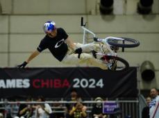 自転車BMX・中村輪夢　五輪後は1週間に1度のペースで発熱も、初Vへ本領発揮「残れてホッと」