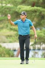 清水大成が2イーグルの64で首位浮上　平田憲聖が2打差2位