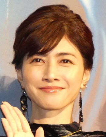 “奇跡の48歳”内田有紀 　美を支える言葉明かす「年を重ねることは当たり前だけど1番の健康は…」