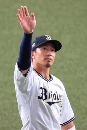 オリックス・安達　引退スピーチでの「紅林へのゲキ」はアドリブ「引っ張らないと。言ったろうと思って」