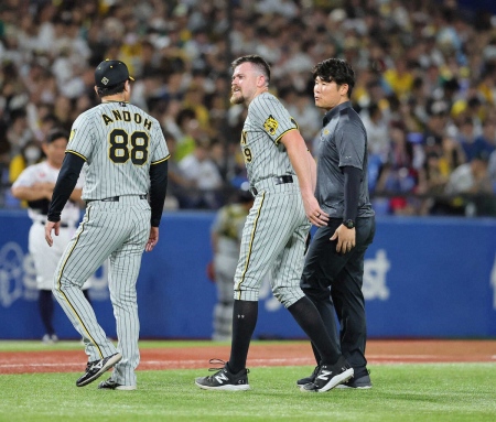 阪神・ビーズリーがヤクルト戦初黒星　打球を右臀部付近に直撃した影響で来日最短2回4失点降板