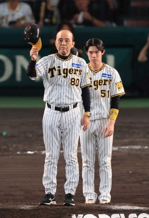 阪神・岡田監督　零封デビューの佐藤蓮、川原を称賛　3日最終戦も帯同「チャンスあれば投げさせる」