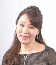 浅野ゆう子　35年来の仲良しだという実力派女優は「心を許せる唯一のこの世界の友人」驚きの素顔も明かす