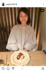 奇跡の55歳！石田ゆり子　誕生日を報告「これからも頑張ります」　おだやかな笑顔に「憧れです」などの声