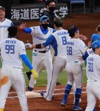 鳥肌！新庄日本ハム　劇的サヨナラ勝利で逆王手！9回劇的すぎる万波特大同点弾から延長10回浅間が決めた