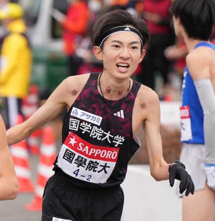 【出雲駅伝】国学院大が5区で首位浮上！大エース平林に5年ぶりV託した