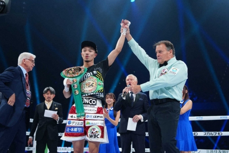 【浜田剛史の目】接近戦の力勝負でも強い中谷　バンタム級日本人世界王者で一番のパワー