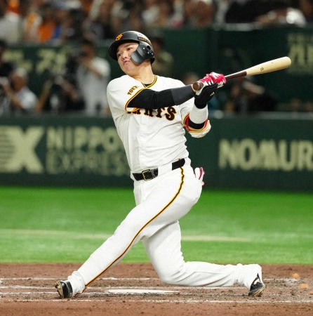 巨人・坂本勇人　3戦目で初のベンチスタート…9回に代打で登場も空振り三振　今CSは8打数1安打に