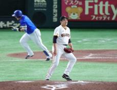 巨人終戦　菅野の2204日ぶりリリーフも実らず　DeNAに下克上許す