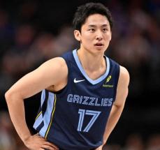 グリズリーズ河村勇輝　開幕戦ベンチ入りへ　日本人4人目のNBA選手誕生なるか　開幕ロースター発表