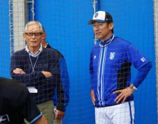 日本シリーズ第1戦始球式は権藤元監督　「TUBE」前田亘輝が国歌独唱