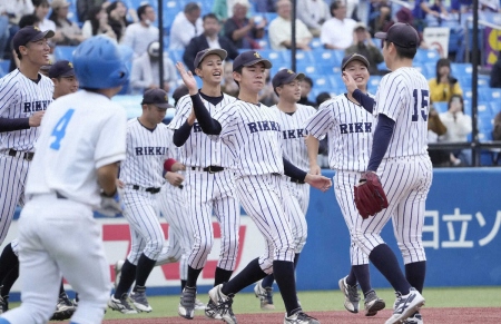 立大　東大に連勝で4位　今季終える