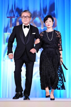 三谷幸喜氏　クドカンに「苦い思い出」も有働由美子アナが笛で“ピー音”ドラマ賞司会コンビで存在感