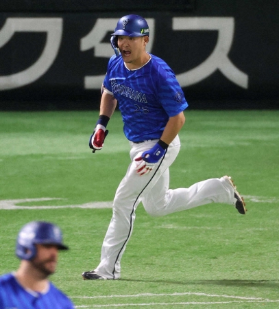 DeNA・筒香が吠えた！　中前適時打でソフトバンク相手に3戦連続先制　日本一王手を引き寄せる